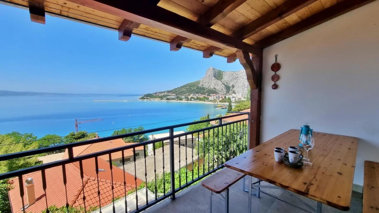 Apartments Soric Omis Exterior photo
