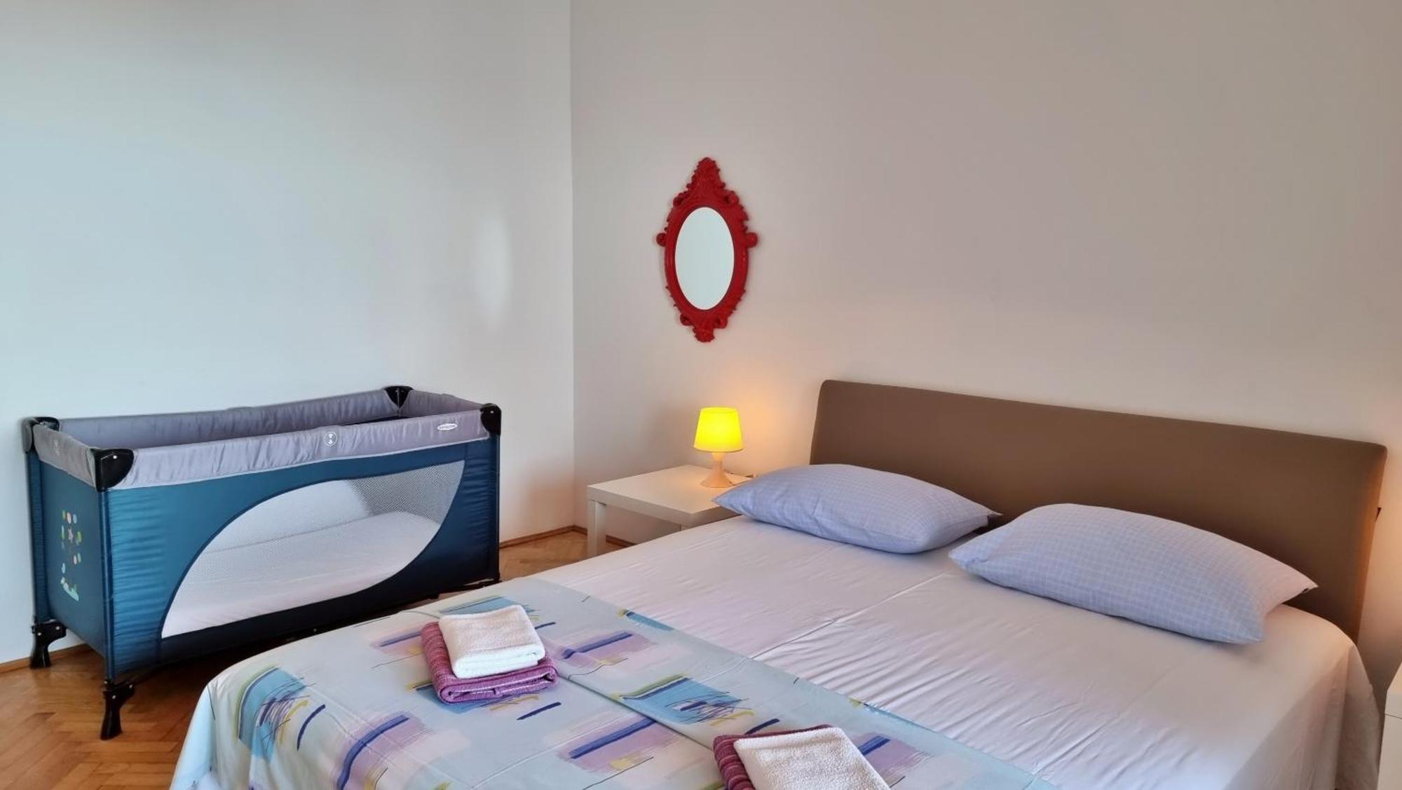 Apartments Soric Omis Room photo